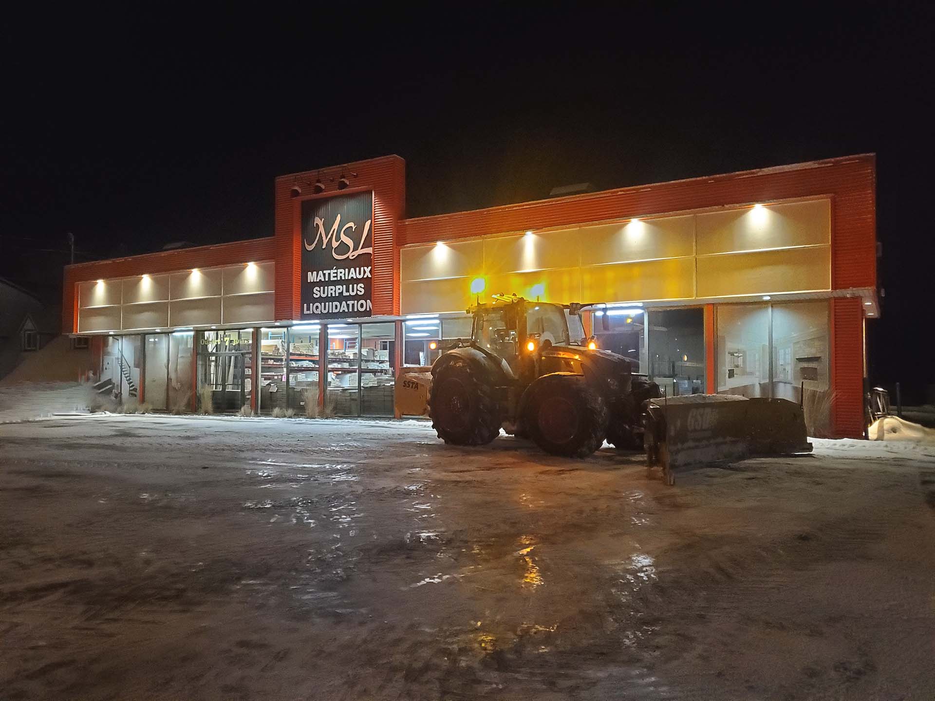 Tracteur de déneigement